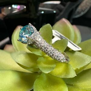 1 CT Water 💦 Blue Elegant Engagement Ring